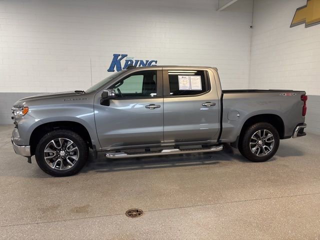 Used 2023 Chevrolet Silverado 1500 LT image 2