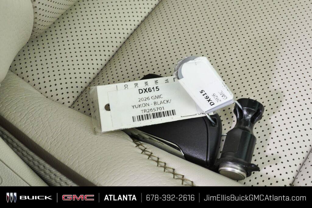 New 2026 GMC Yukon XL Denali w/ Sun & Power Step Package AWD/4WD image 11
