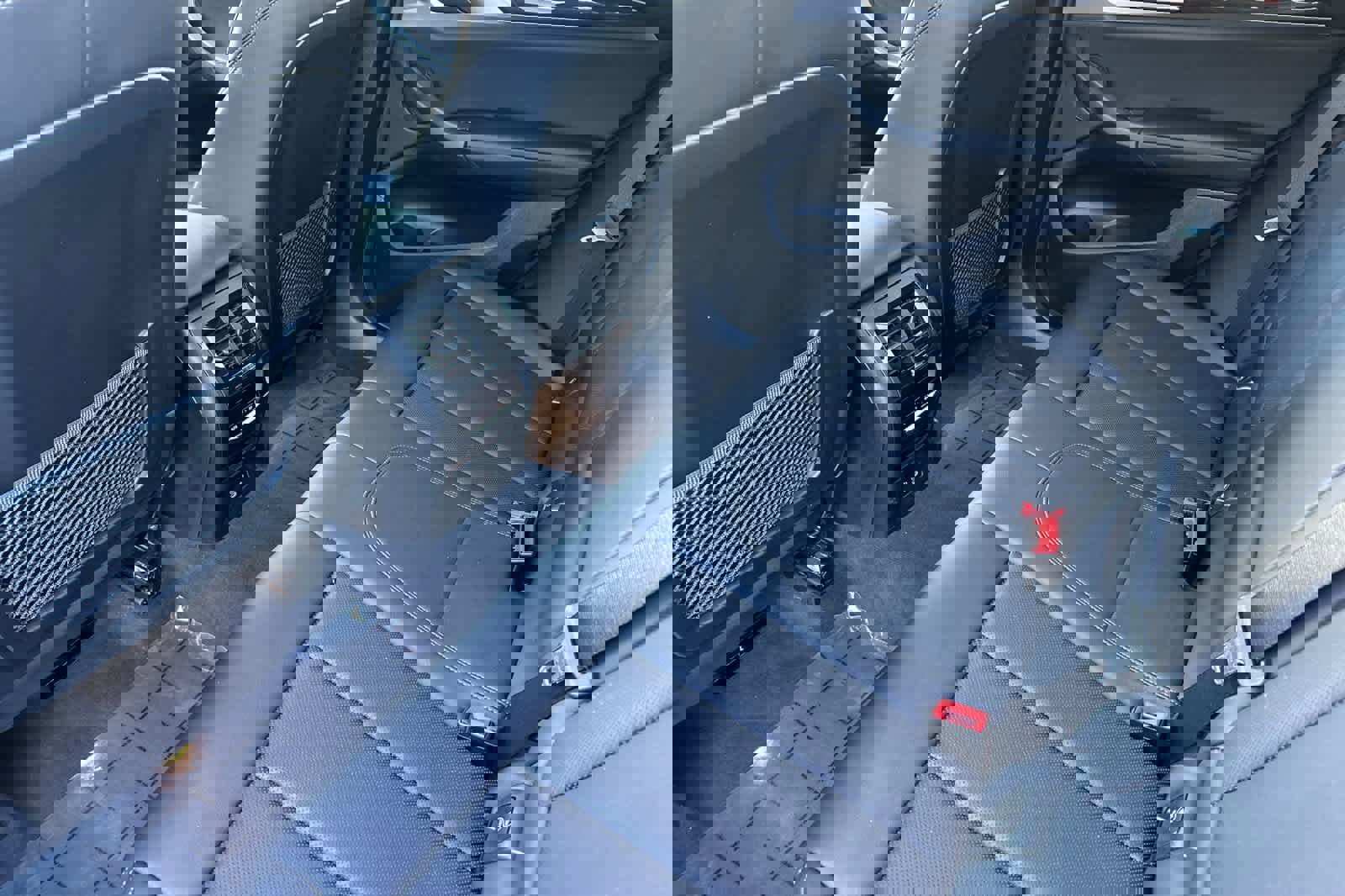 Used 2024 BMW X3 xDrive30i w/ Convenience Package image 4