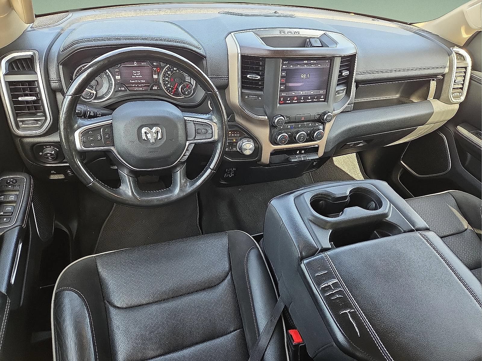 Used 2021 RAM 1500 Laramie AWD/4WD image 6
