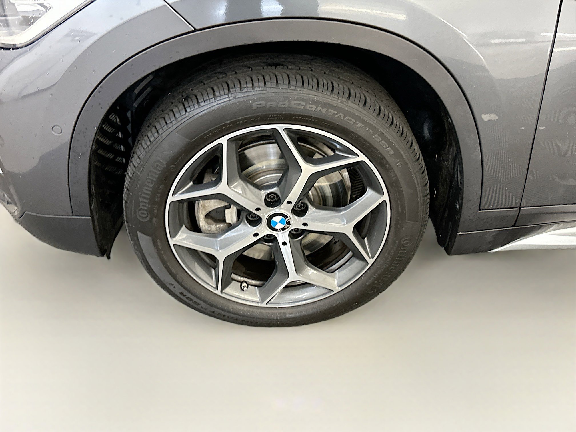 Used 2018 BMW X1 xDrive28i w/ Convenience Package image 11