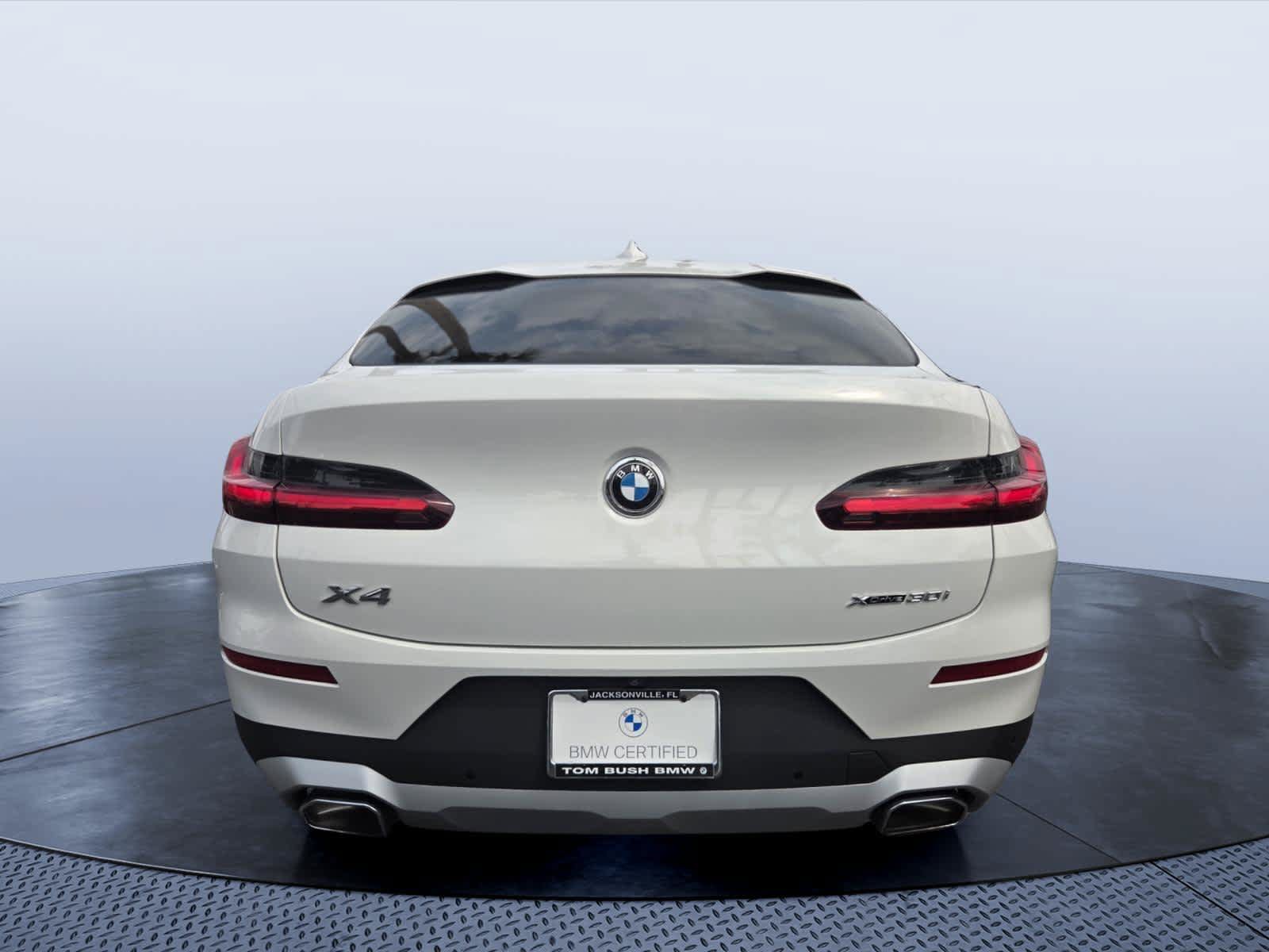 Used 2025 BMW X4 xDrive30i AWD/4WD image 5