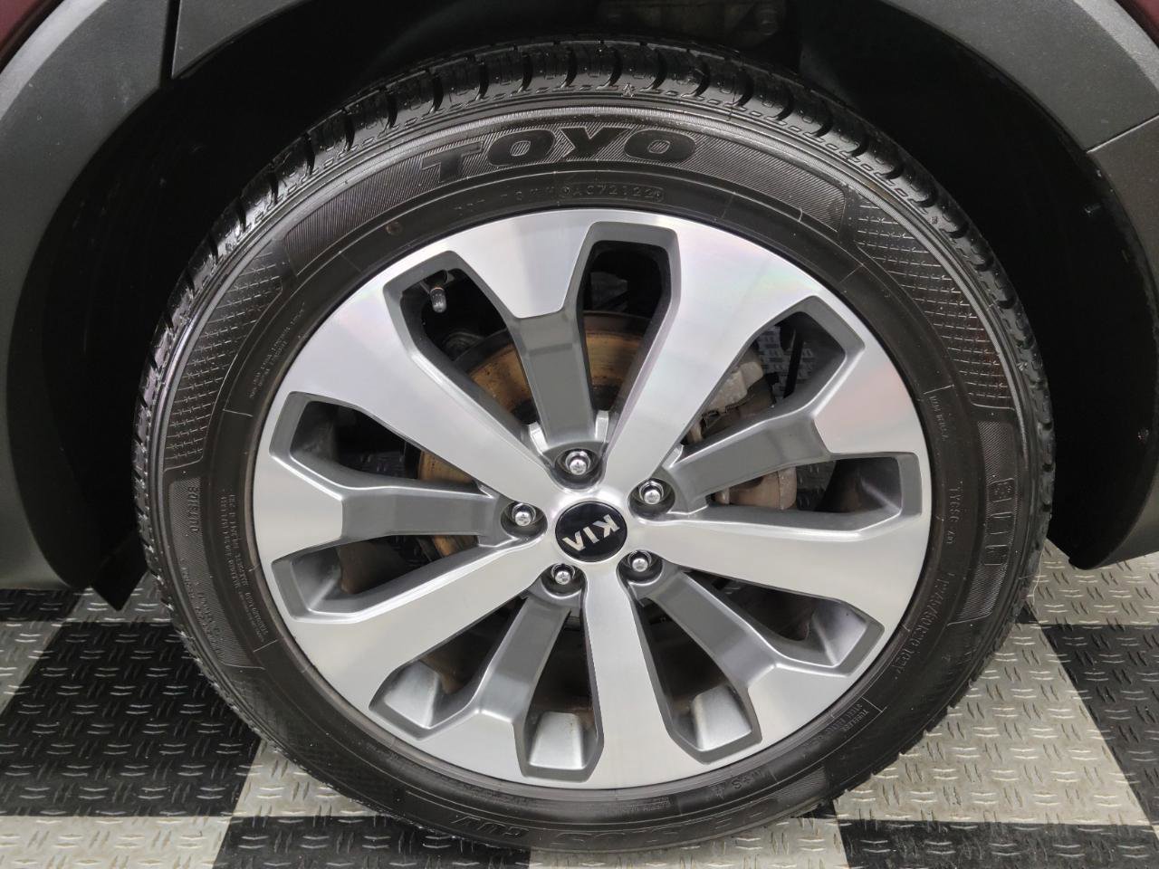 Used 2020 Kia Telluride EX w/ EX Premium Package AWD/4WD image 29