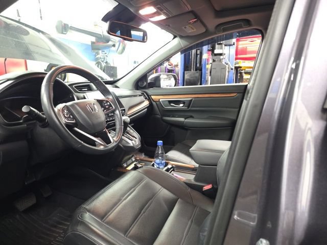 Certified 2022 Honda CR-V Touring image 3