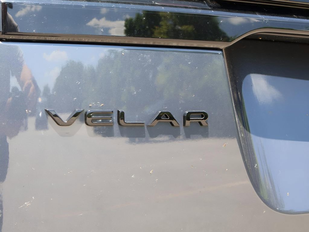 New 2026 Land Rover Range Rover Velar Dynamic SE image 9