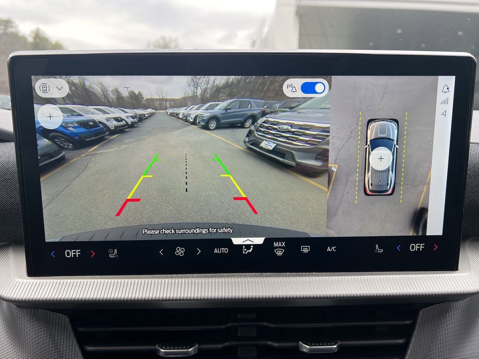 New 2026 Ford Explorer ST-Line w/ ST-Line Street Pack image 37