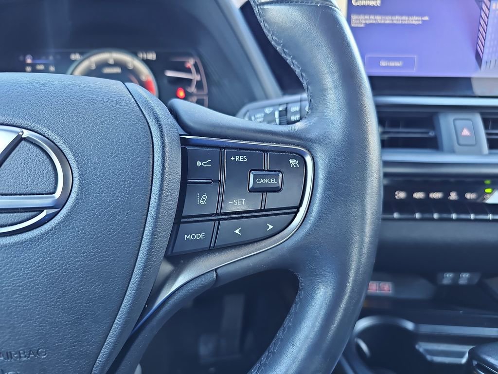 Used 2023 Lexus UX 250h AWD w/ Accessory Package (Z2) image 23