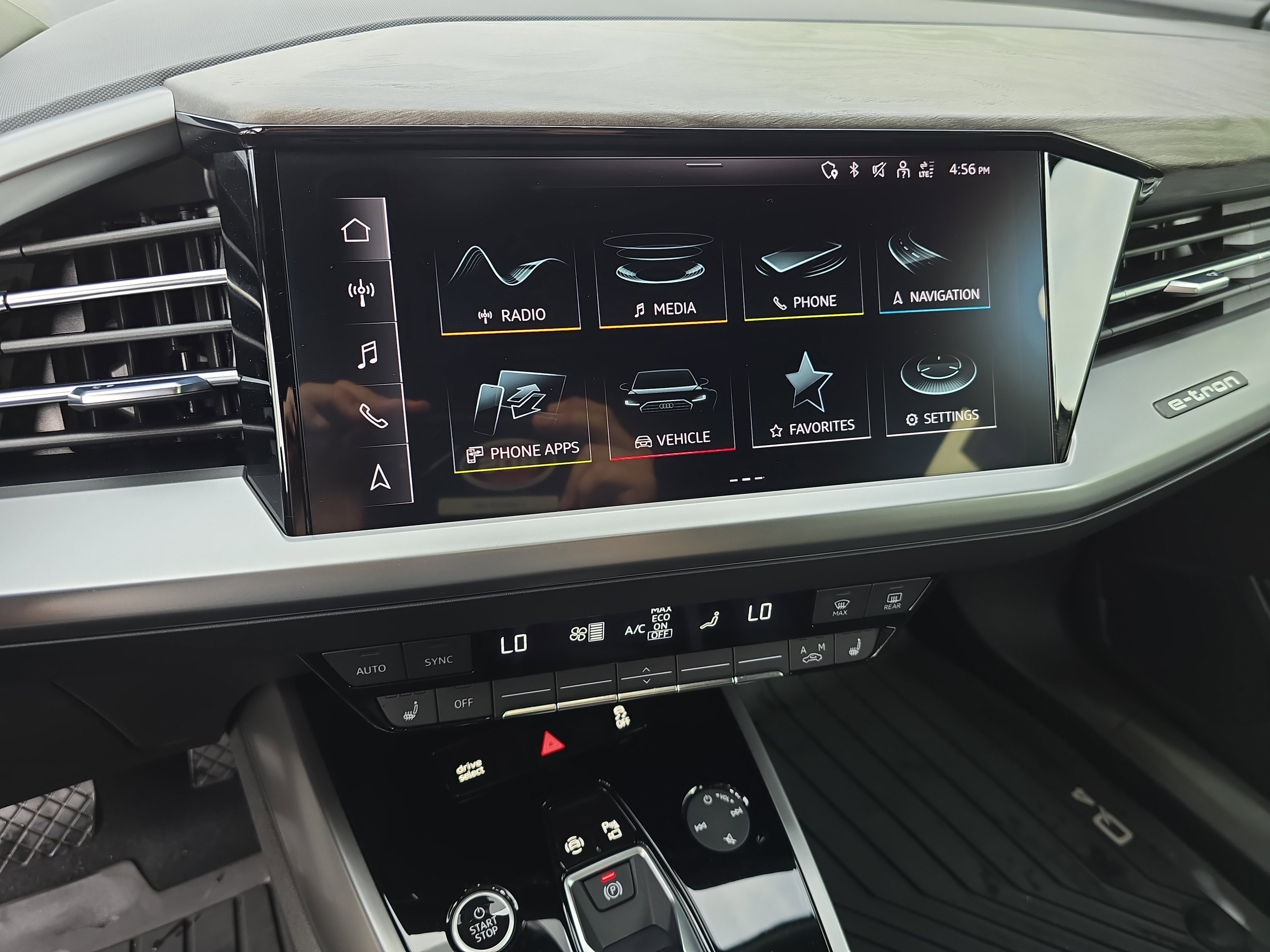 Used 2023 Audi Q4 e-tron Premium Plus w/ Premium Plus RWD image 20