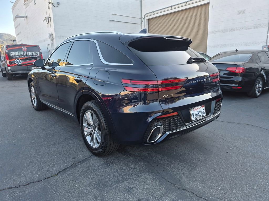 Used 2023 Genesis GV70 2.5T AWD/4WD image 5
