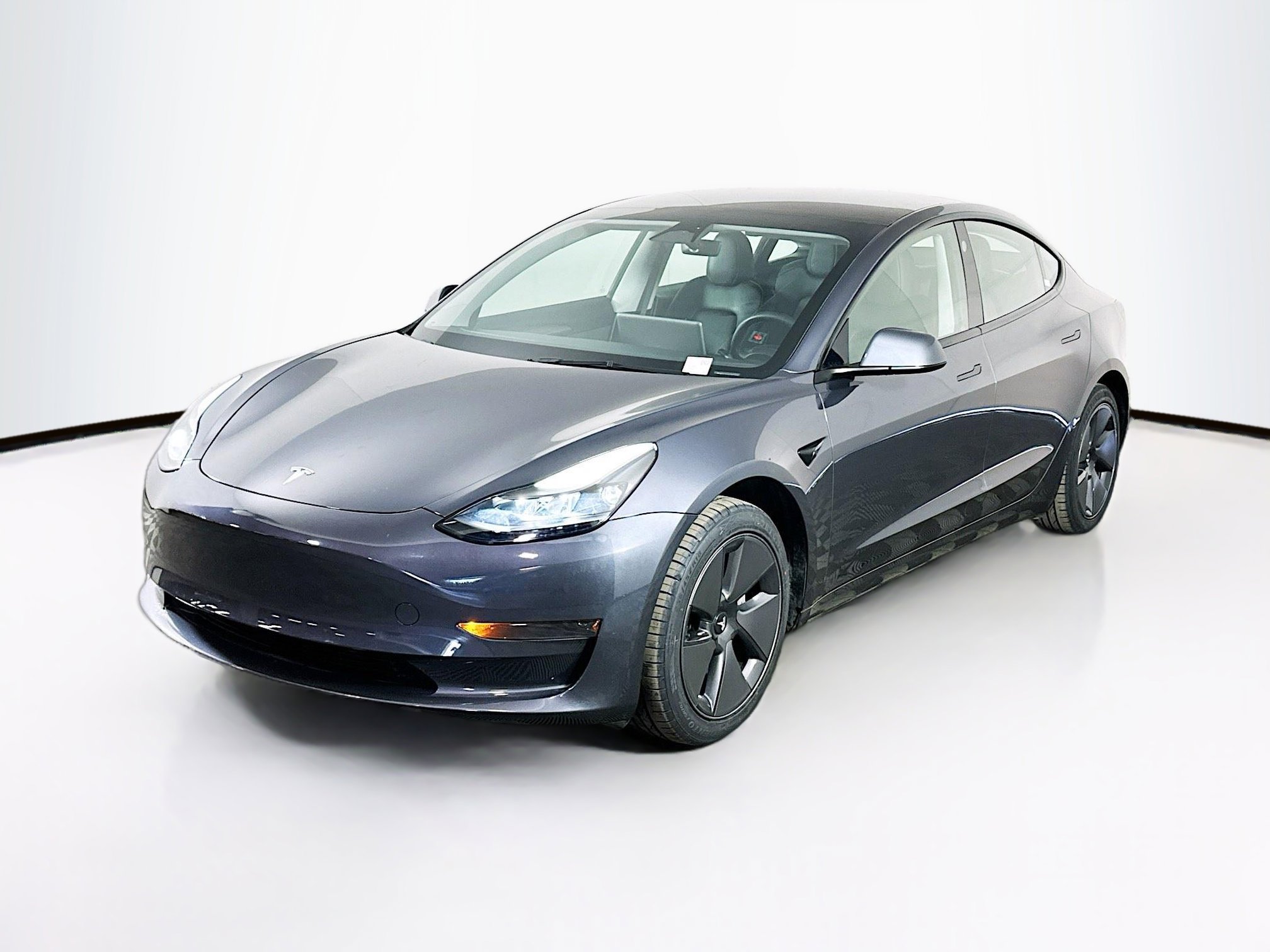 Used 2023 Tesla Model 3 Standard Range RWD image 3
