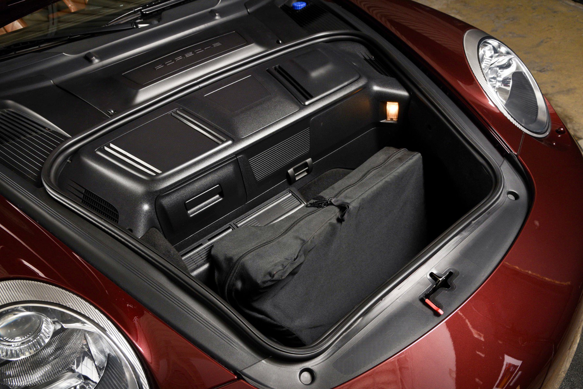 Used 2008 Porsche 911 Turbo image 38