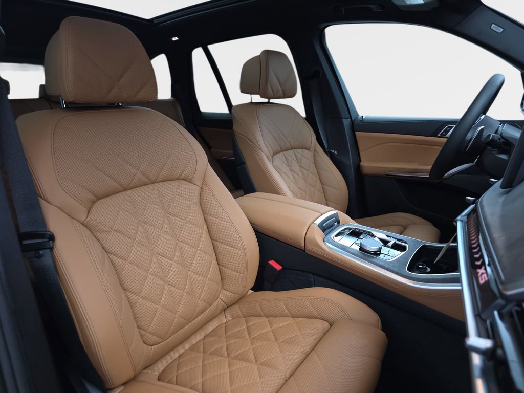 New 2026 BMW X5 xDrive40i w/ M Sport Package image 9