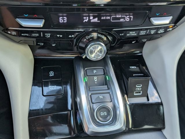 Certified 2025 Acura MDX w/ Technology Package image 24