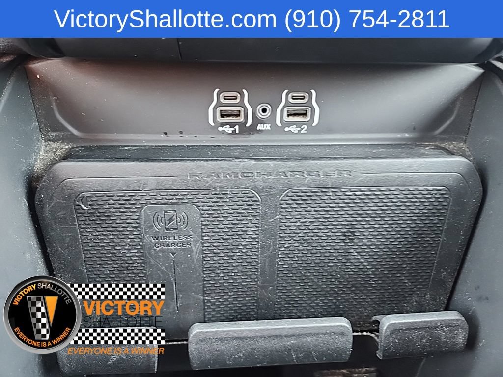 Used 2025 RAM 1500 Laramie AWD/4WD image 8