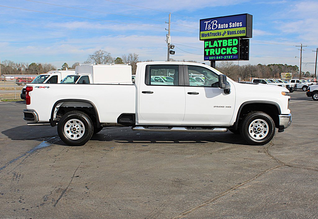 Used 2026 Chevrolet Silverado 2500 W/T image 8