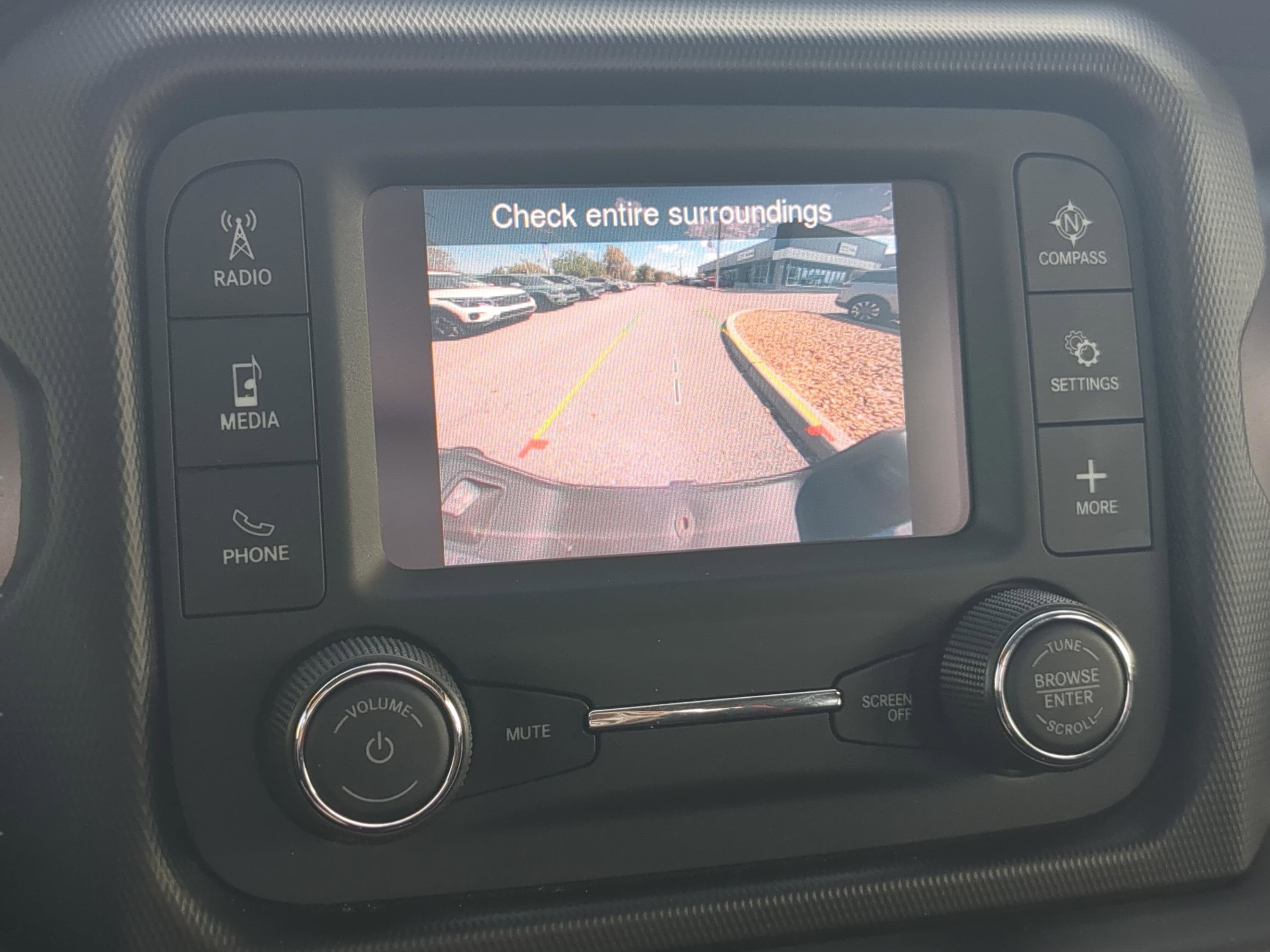 Used 2021 Jeep Gladiator Sport image 19