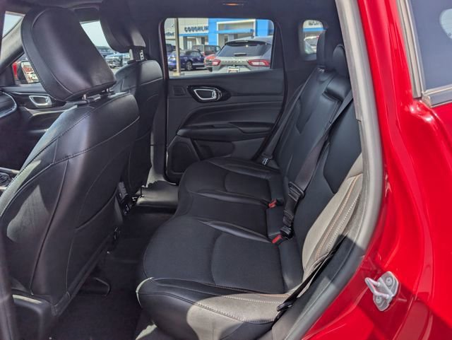 Used 2022 Jeep Compass Limited w/ (RED) Package image 10