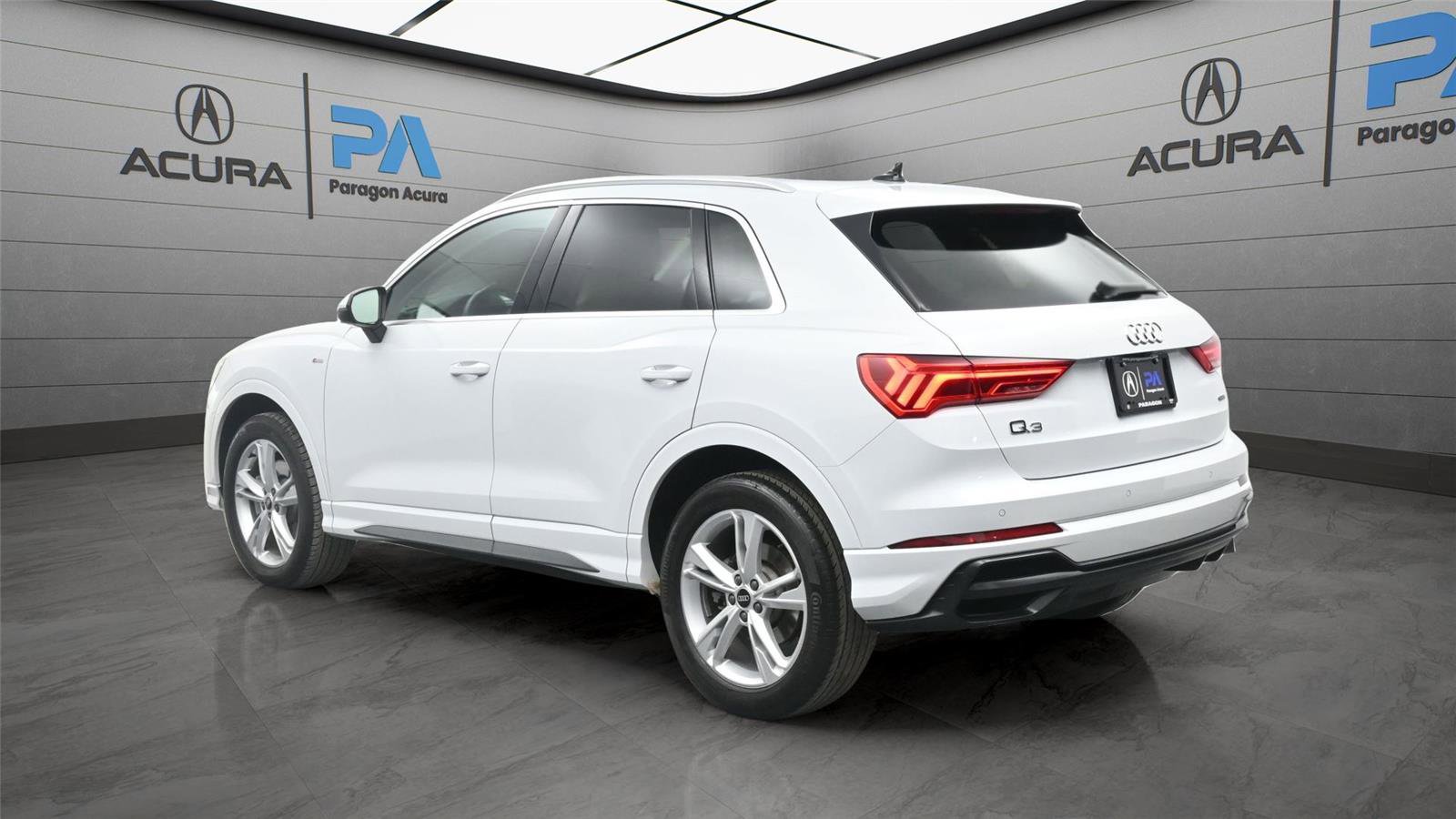 Used 2022 Audi Q3 2.0T Premium Plus w/ Premium Plus Package image 25
