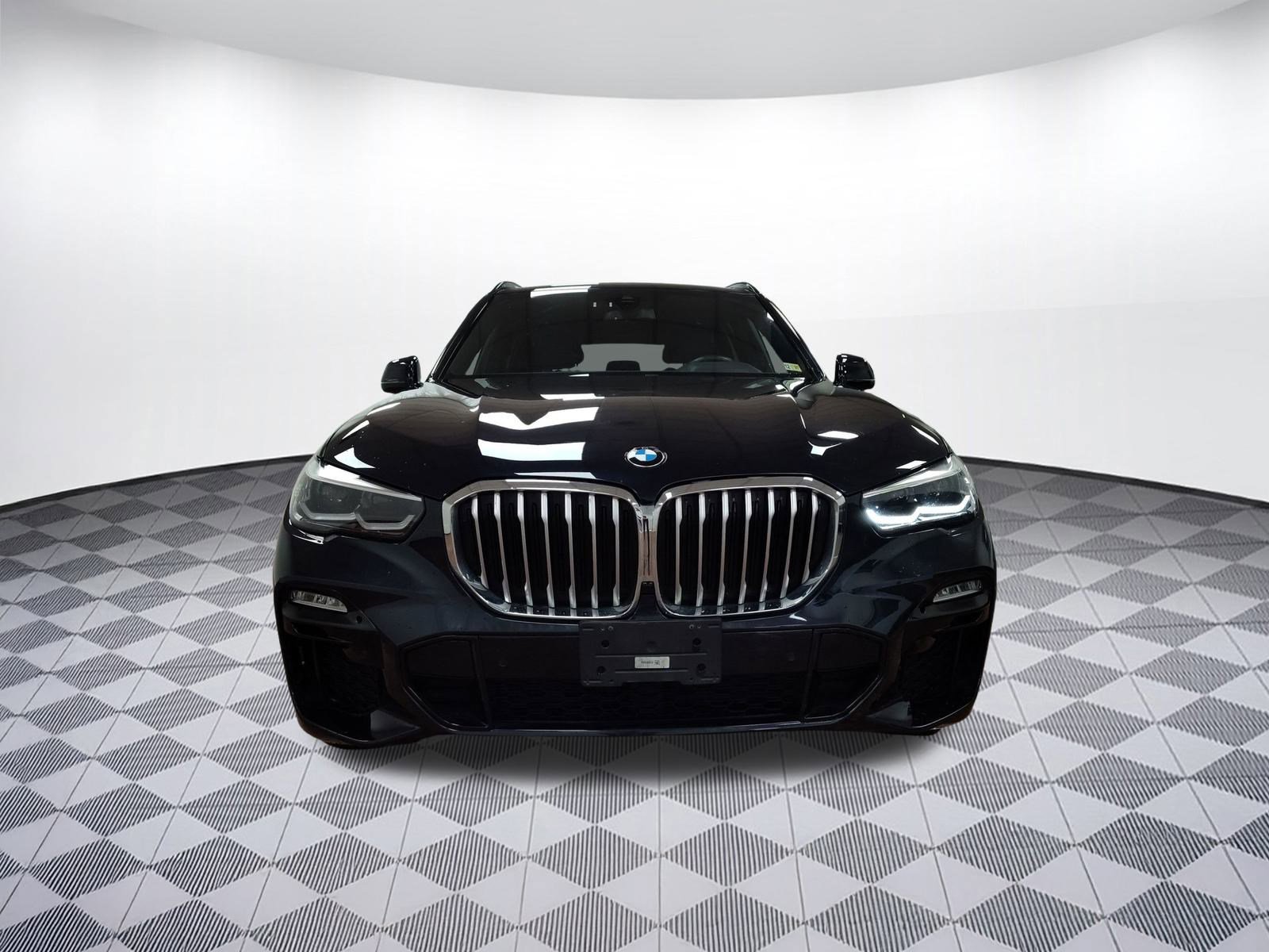 Used 2021 BMW X5 xDrive40i w/ M Sport Package image 5