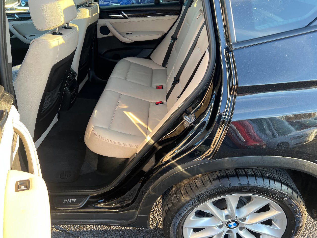Used 2015 BMW X3 xDrive28i AWD/4WD image 22