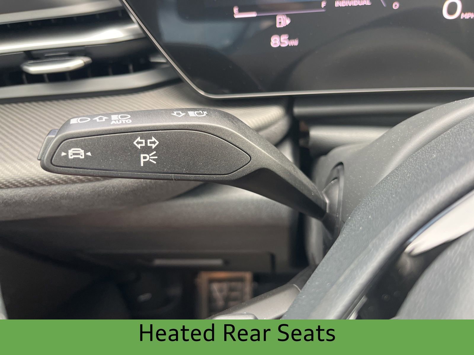 New 2025 Audi SQ5 Prestige AWD/4WD image 13