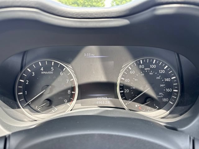 Used 2019 INFINITI Q50 Luxe w/ Essential Package (3.0T Luxe) AWD/4WD image 38