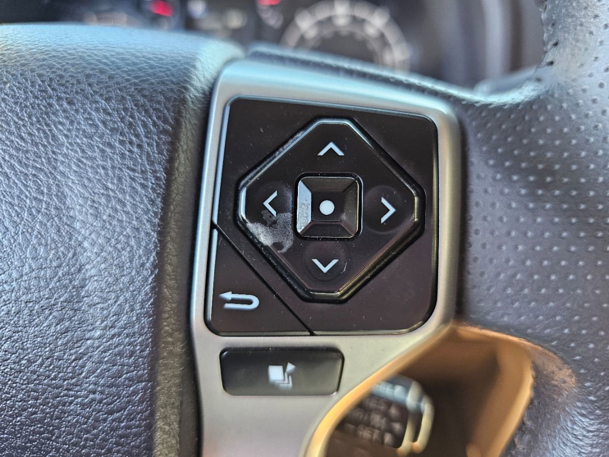 Used 2024 Toyota 4Runner SR5 image 30
