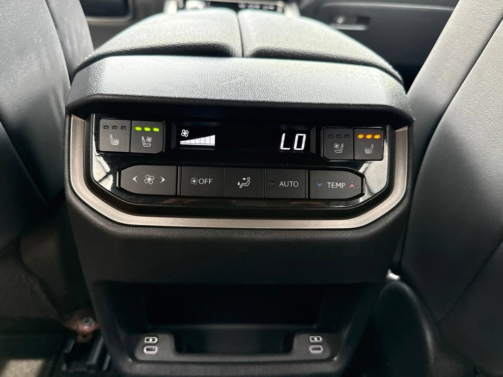 Used 2024 Lexus TX 500h AWD w/ Technology Package image 43