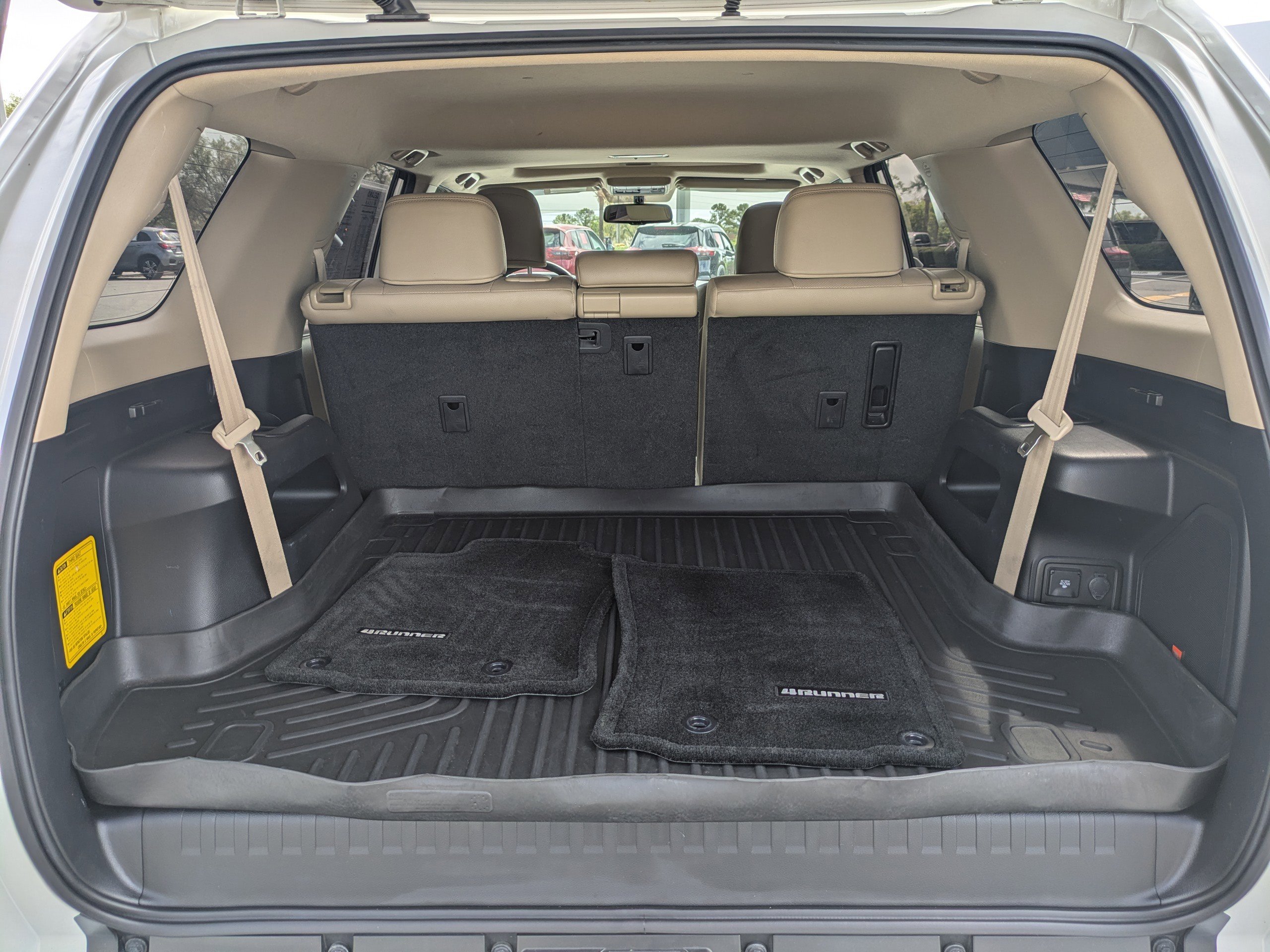 Used 2018 Toyota 4Runner Limited image 12