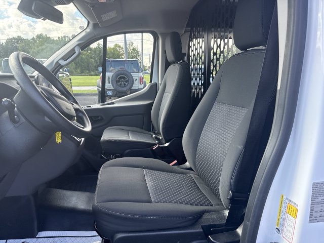 Used 2025 Ford Transit 250 Low Roof w/ Exterior Upgrade Package RWD image 15