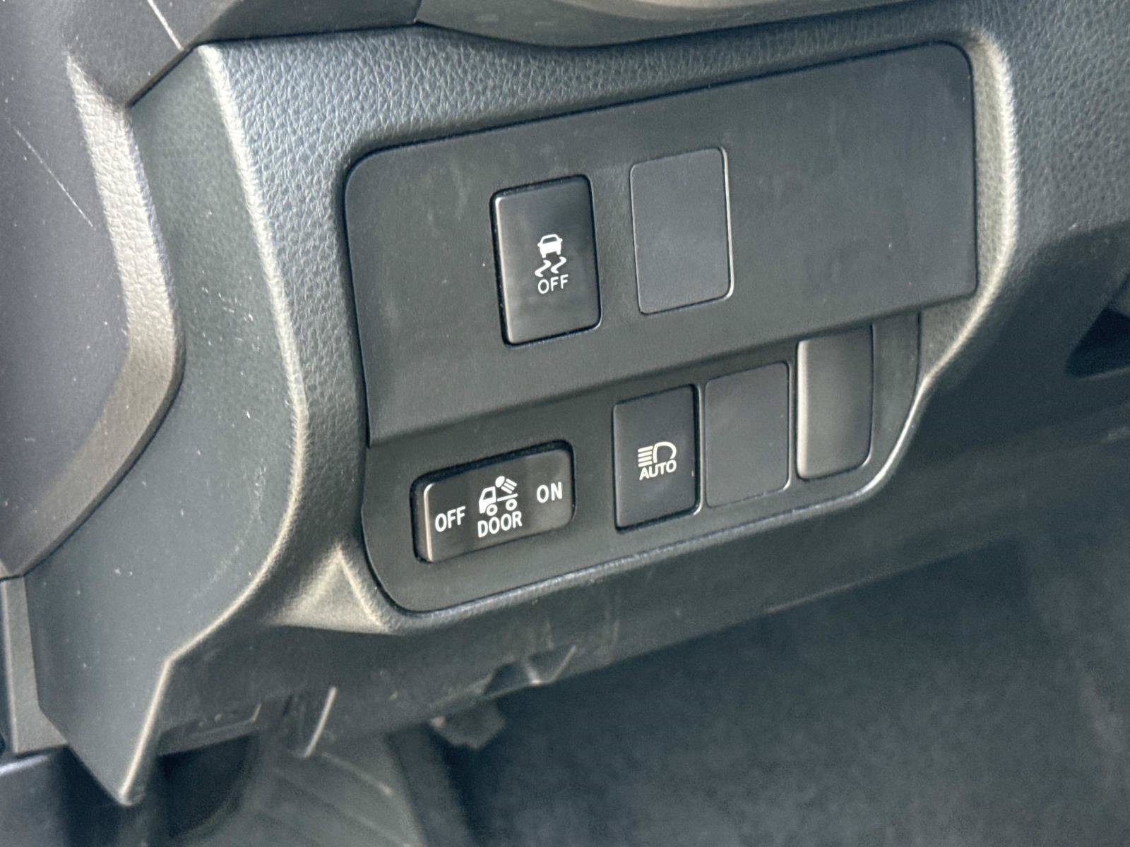 Used 2022 Toyota Tacoma SR5 RWD image 24
