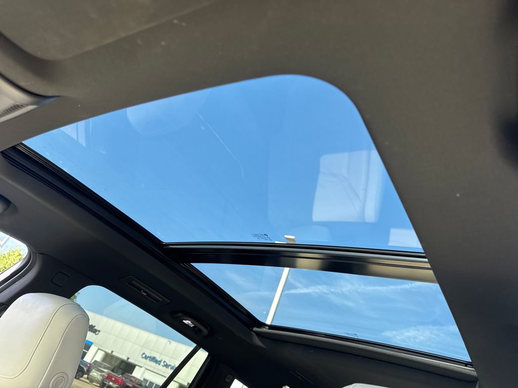 Certified 2024 Cadillac XT6 Sport w/ LPO, Floor Liner Package image 20