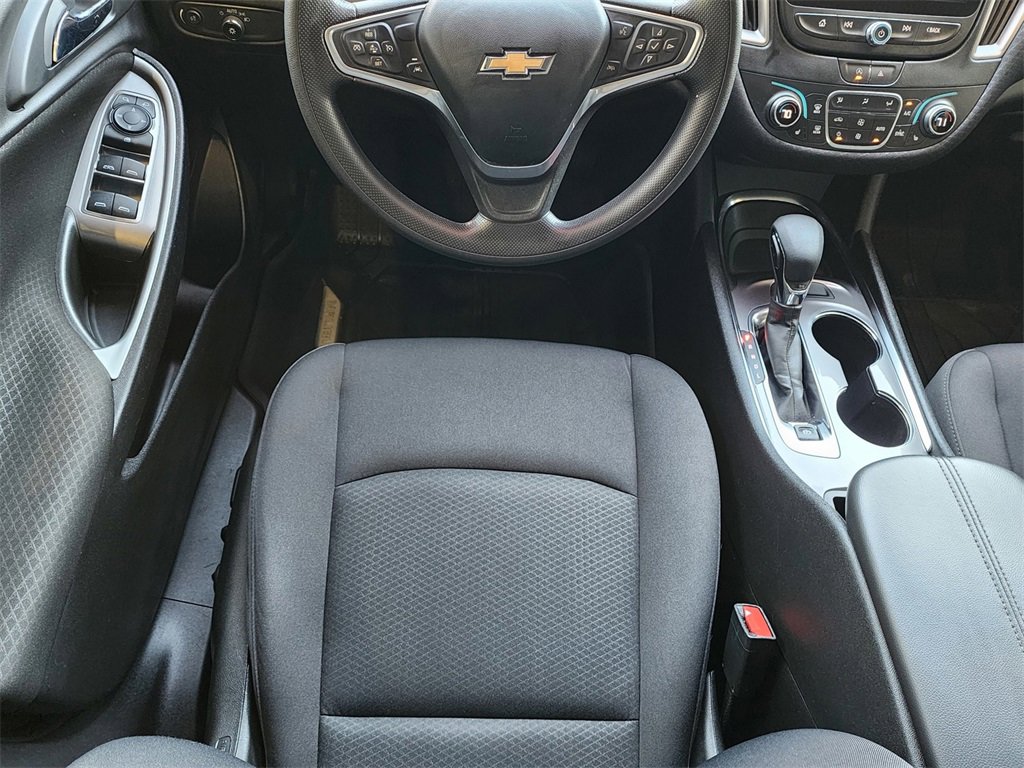 Used 2023 Chevrolet Malibu LT image 11