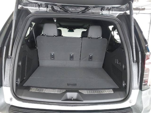 New 2026 Chevrolet Suburban Premier w/ Sun And Tow Package AWD/4WD image 27