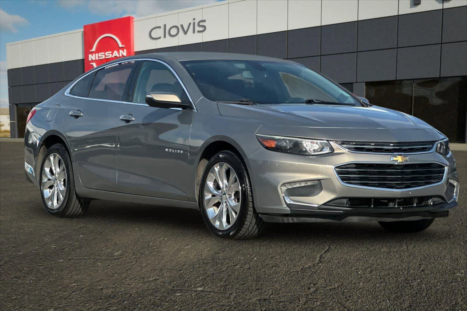 Used 2017 Chevrolet Malibu Premier image 10