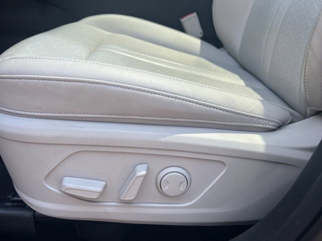 Used 2022 Kia Sorento EX w/ Panoramic Sunroof Package image 22