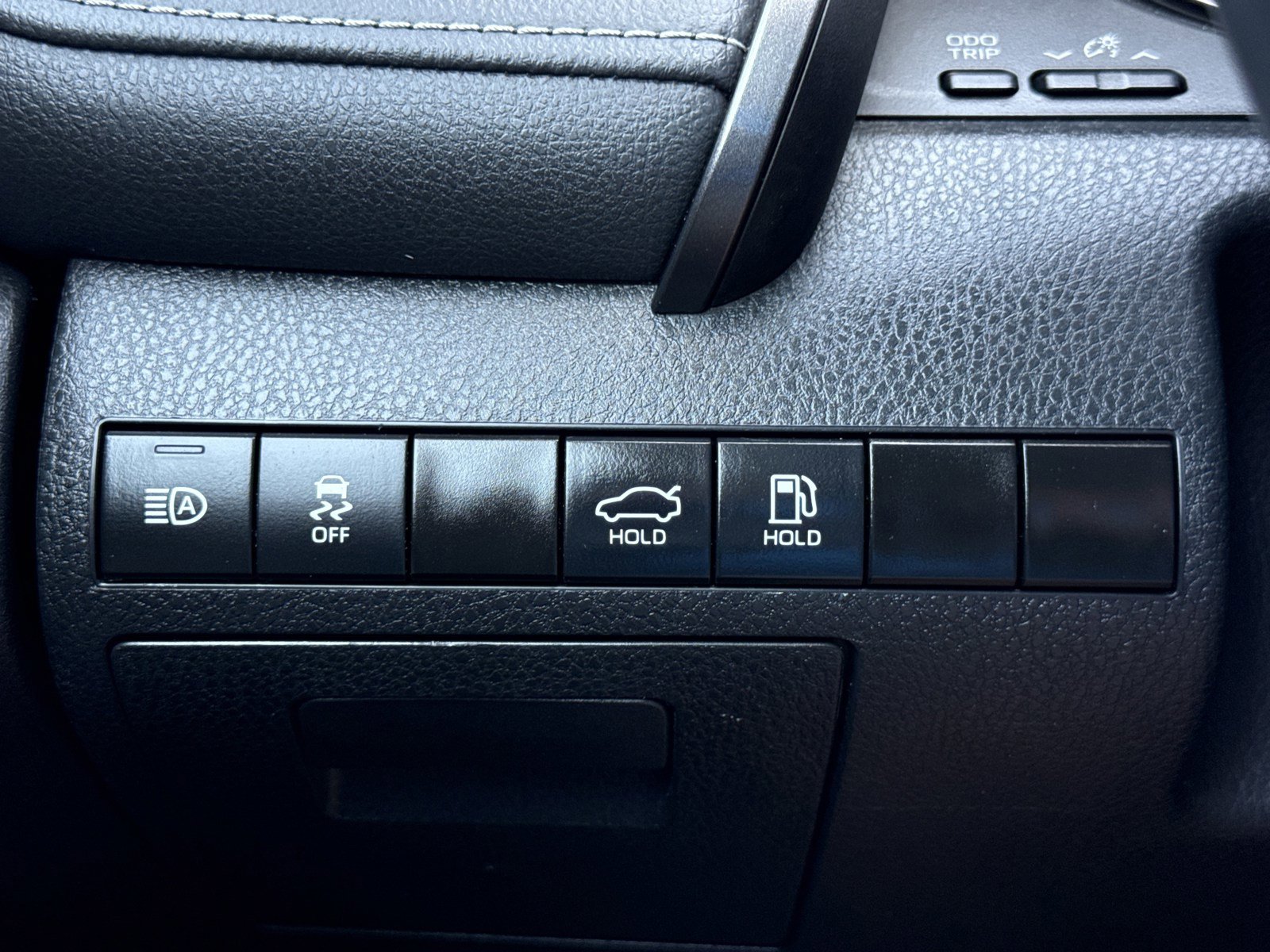 Used 2024 Toyota Camry XSE FWD image 18