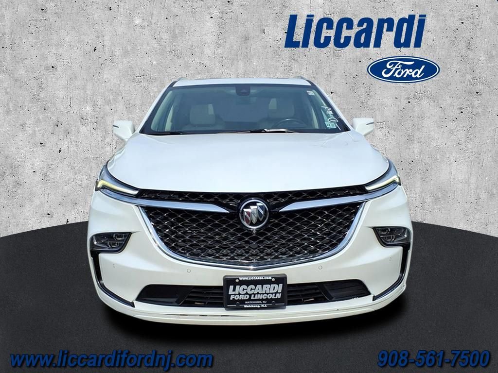 Used 2022 Buick Enclave Avenir w/ Avenir Technology Package image 2