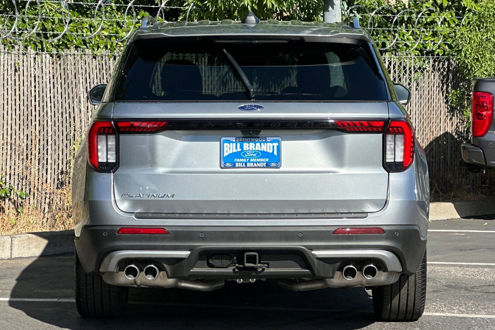 Used 2025 Ford Explorer Platinum w/ Ultimate Package image 7