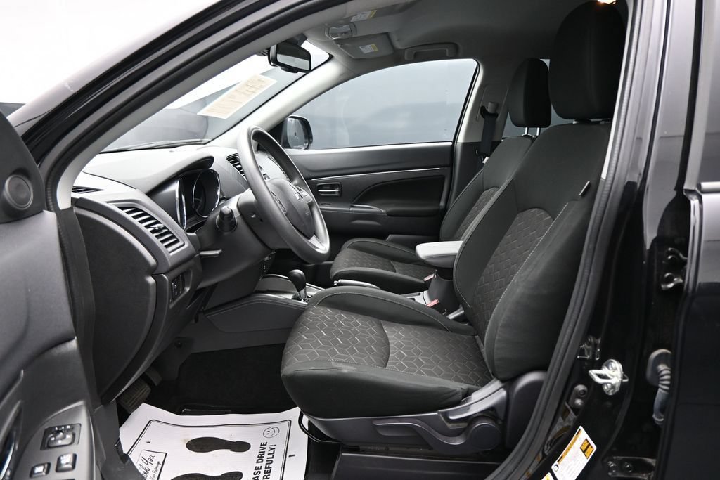 Used 2024 Mitsubishi Outlander Sport AWD image 9