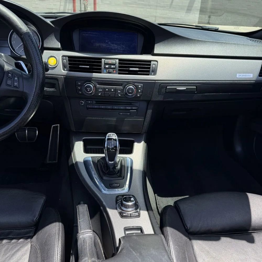 Used 2012 BMW 335is Convertible image 11