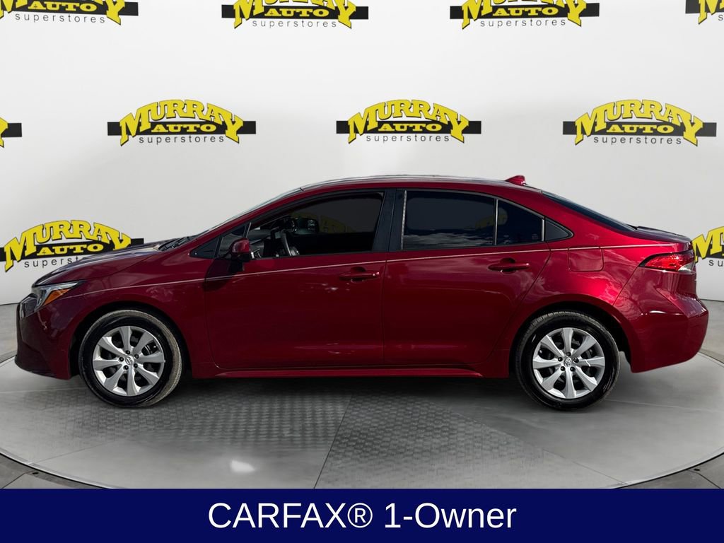 Used 2025 Toyota Corolla LE image 2