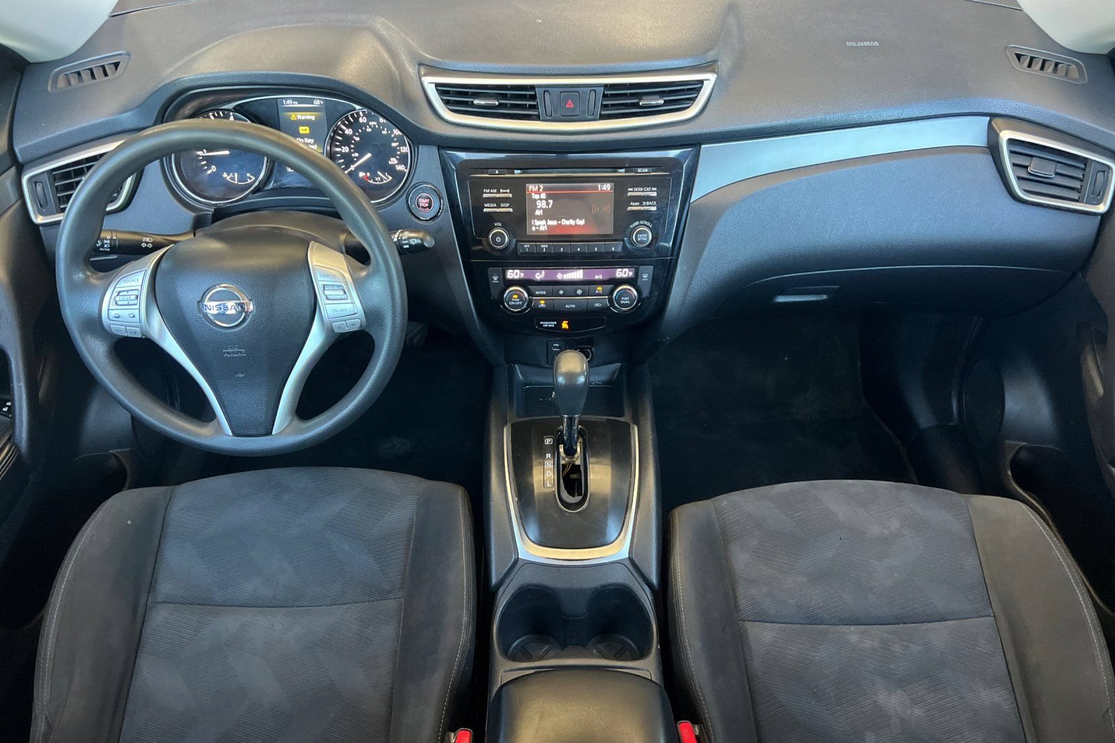 Used 2015 Nissan Rogue SV AWD/4WD image 13
