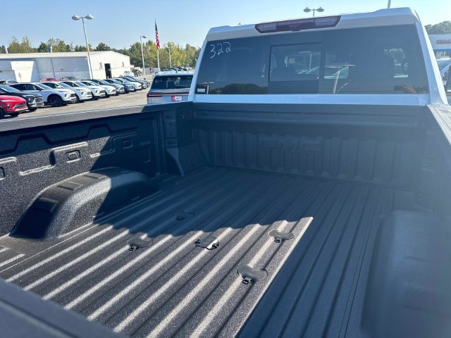 New 2026 GMC Sierra 2500 SLT w/ SLT Premium Package AWD/4WD image 13