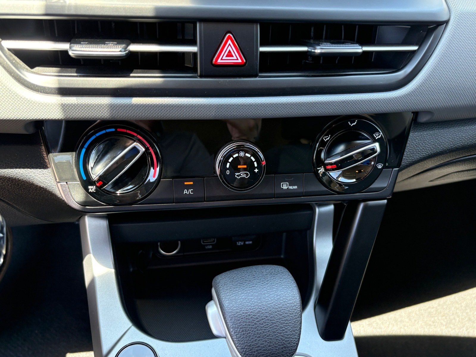 Certified 2026 Kia Seltos LX FWD image 26