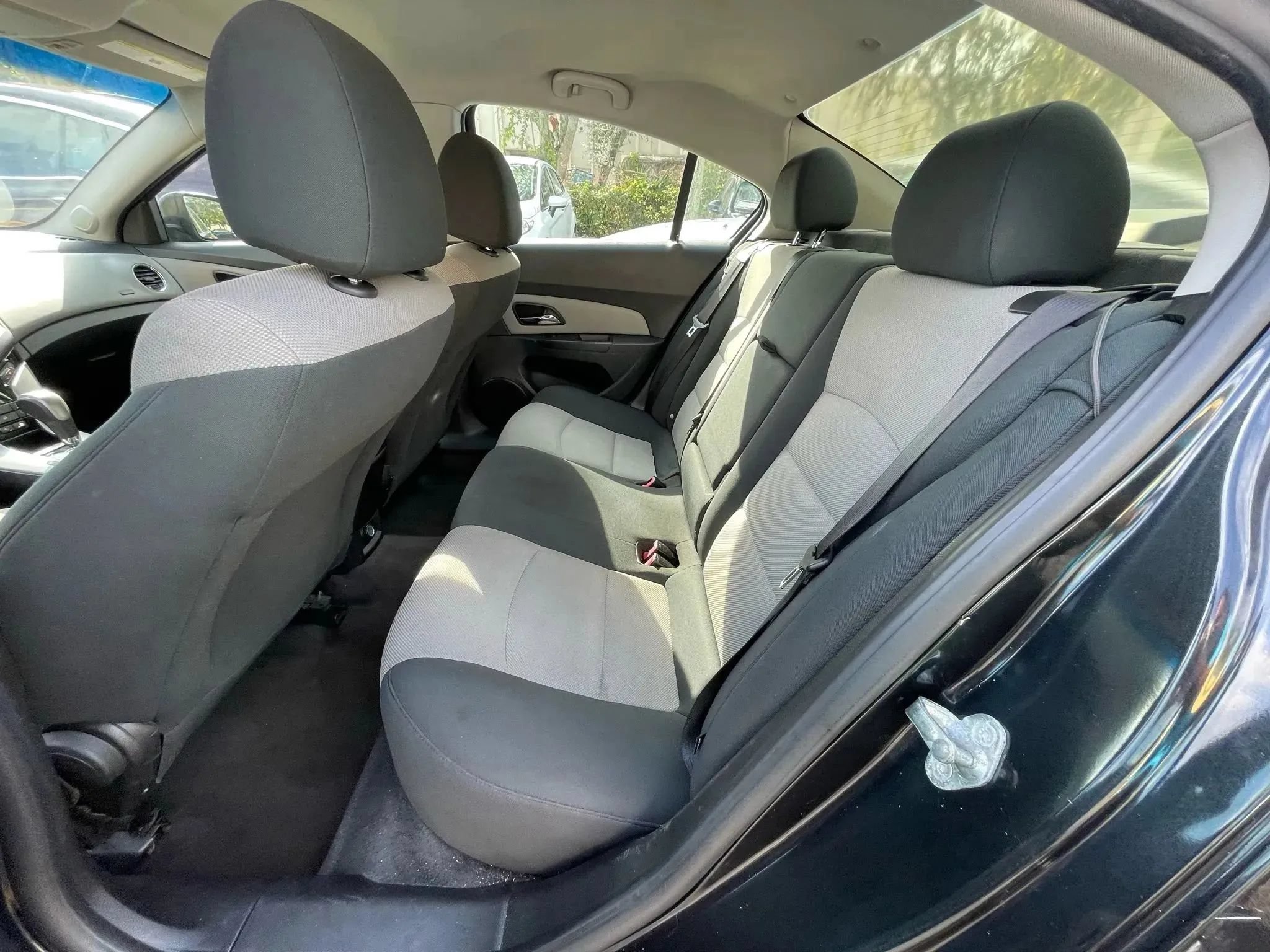 Used 2012 Chevrolet Cruze LS w/ Connectivity Package FWD image 28