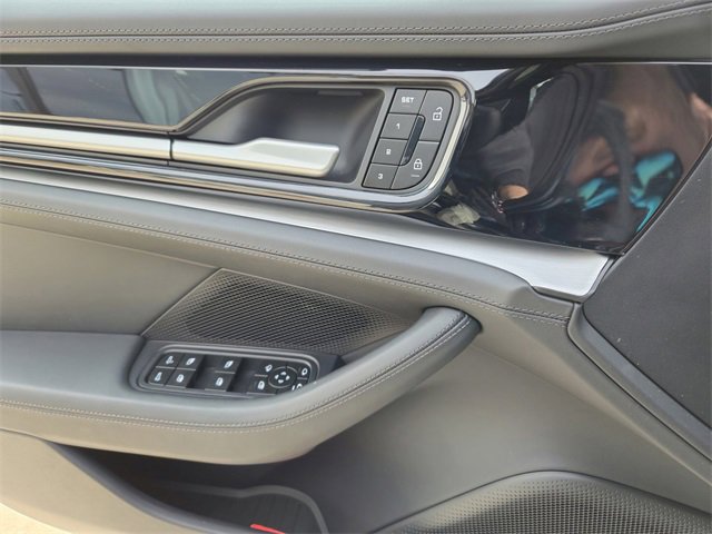 New 2024 Porsche Panamera 4 image 20