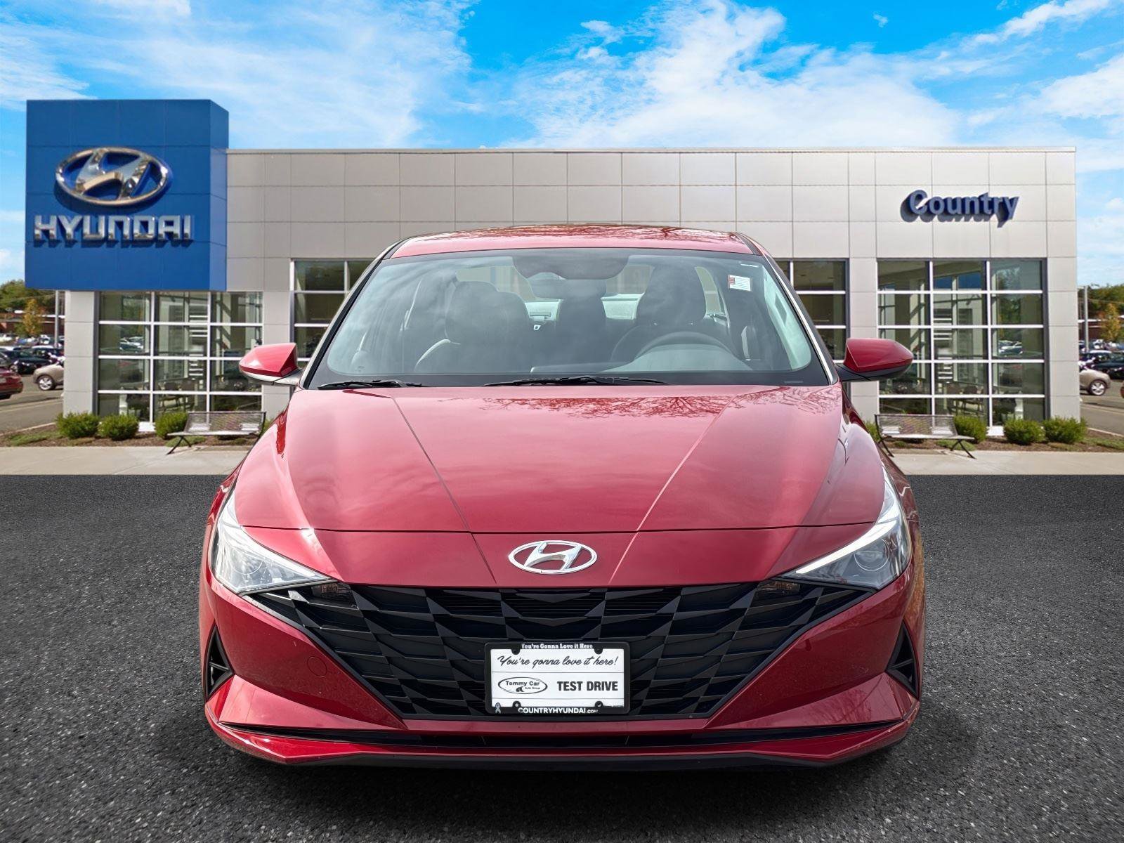 Certified 2023 Hyundai Elantra SEL image 2