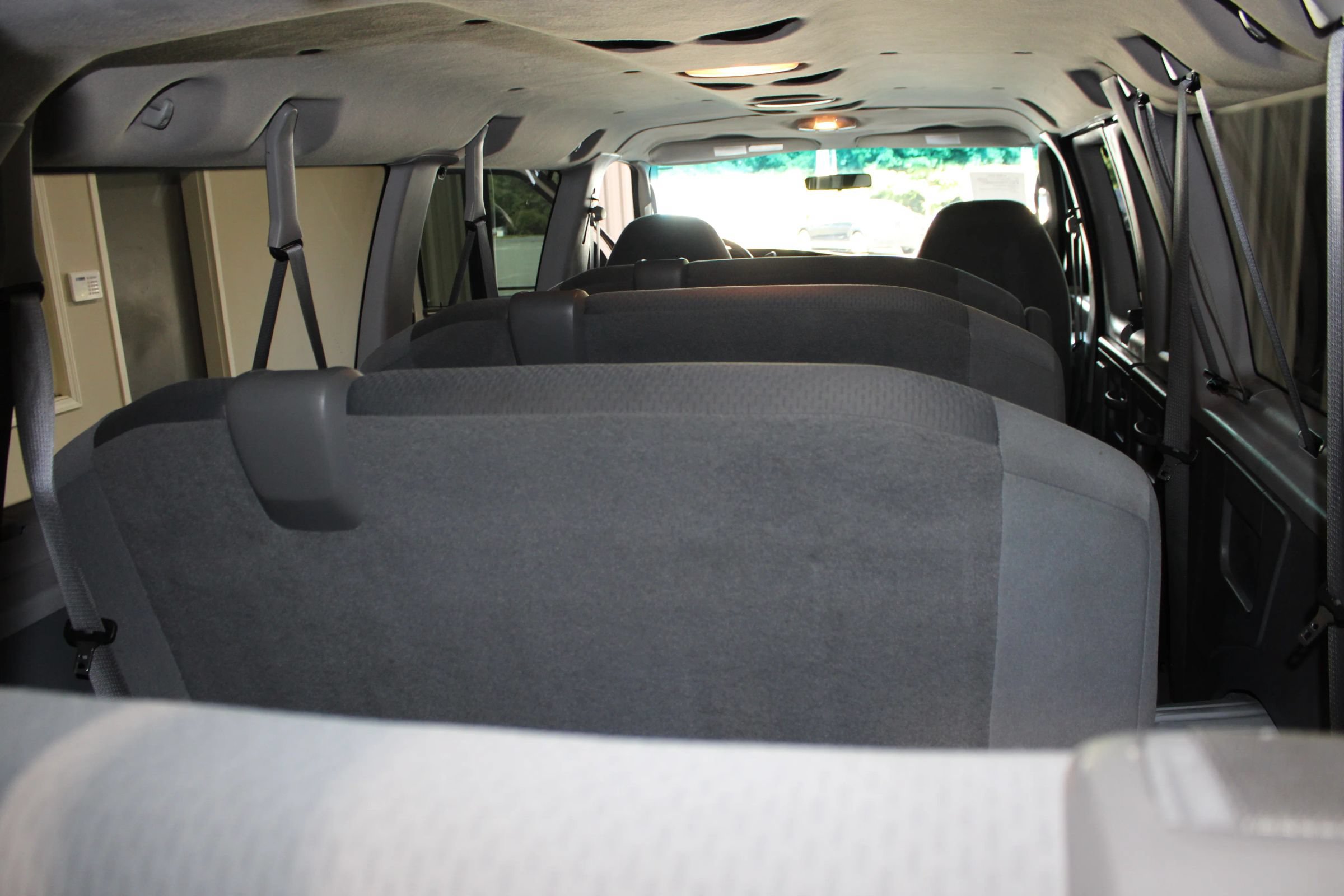 Used 2008 Ford E-350 and Econoline 350 XL RWD image 29