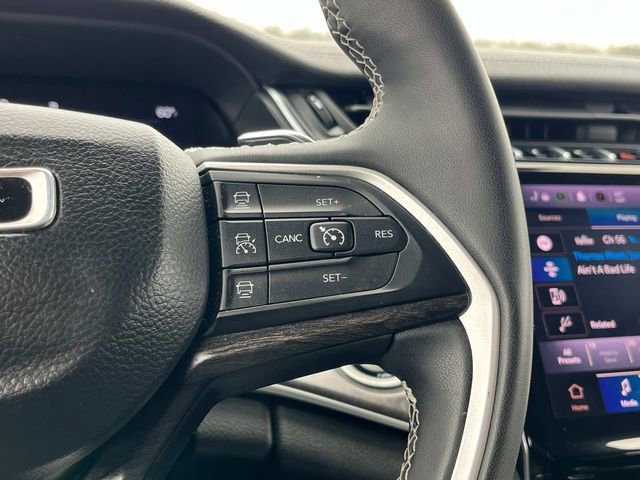 Certified 2023 Jeep Grand Cherokee Limited w/ Luxury Tech Group II image 21